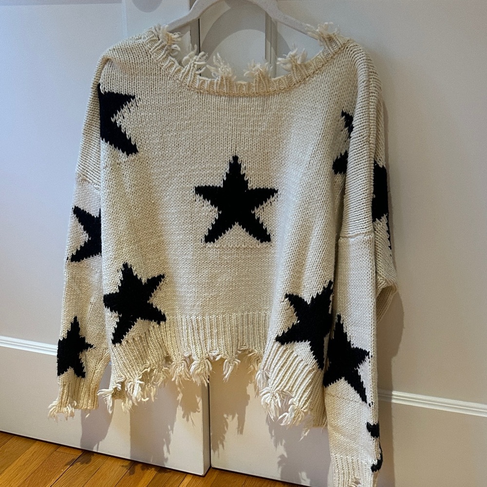 Fringed Star Pattern Sweater - Cream and Black